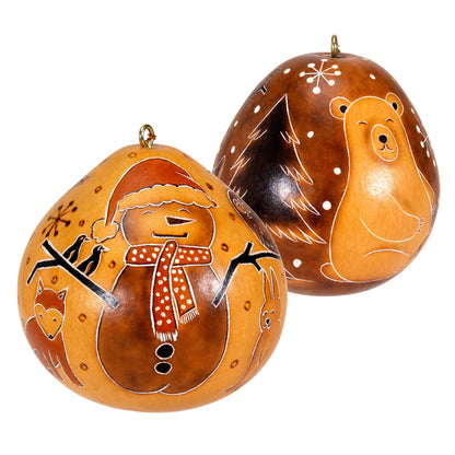 Kalebassi-koriste | Lumiukko metsässä-Lucuma Designs-RAUHA Crafts
