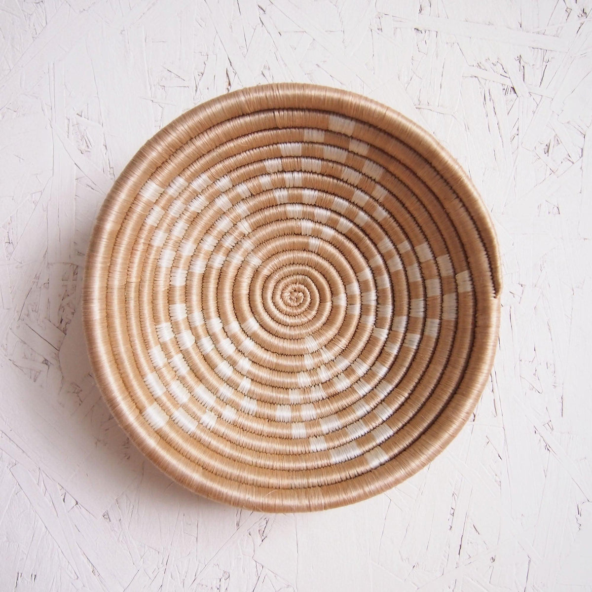 Pieni sisal- ja tuoksuheinäkulho | Tabora-Amsha-RAUHA Crafts